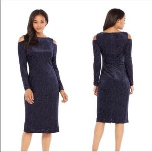 Maggy London Cold shoulder Velvet Navy Midi Dress